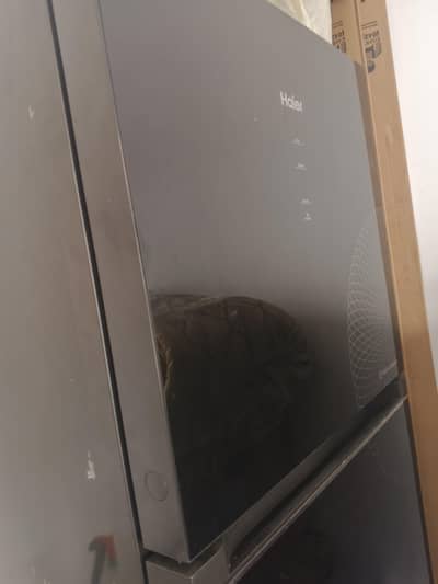 Haier invertor fridge large size for sale
