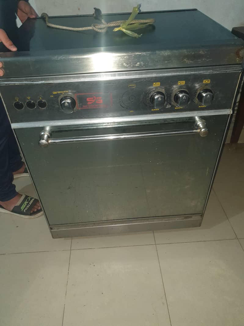 Cooking range 3