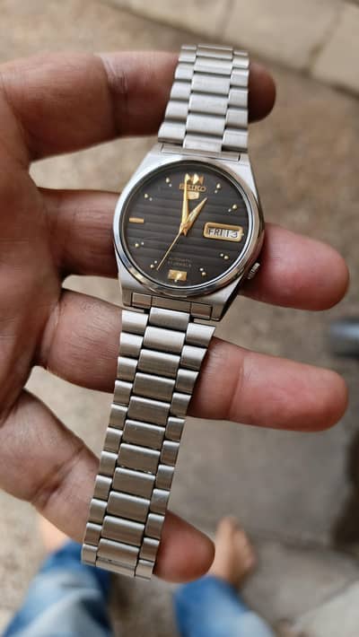 jenuine Seiko orient citizen westend available for serious buyer