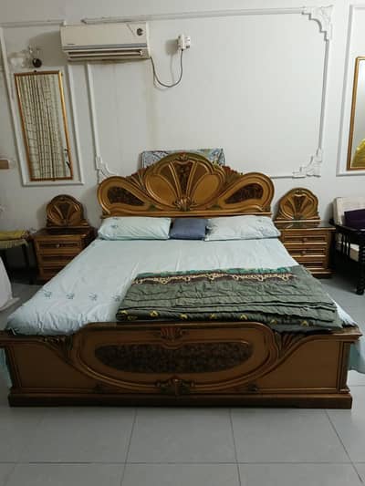 king size bed