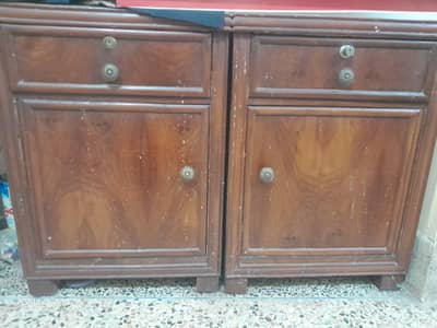 dressing table and side tables