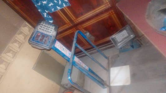 Electronic Scale Machine