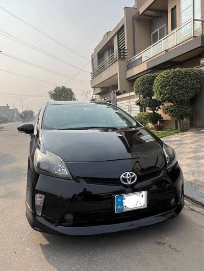 Toyota prius 2011/14