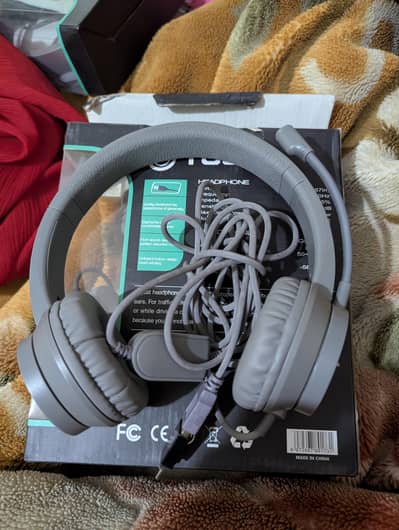 Brand New Tucci Headphones – High-Quality Sound (3 Units Available)