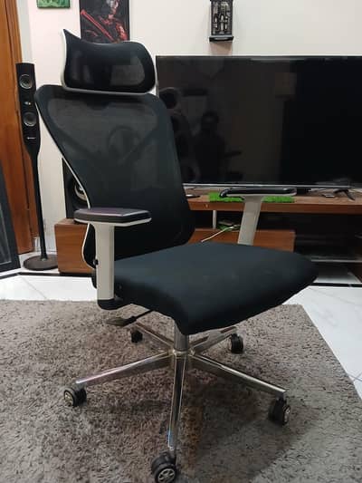 Executive Gaming/Office Chair imported Mesh Q-09