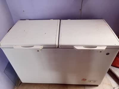 pel double door chill cooling original gas and compresso urgent sale