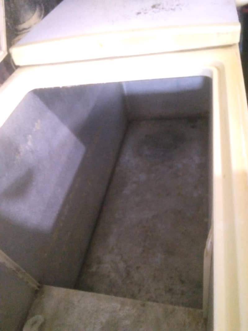 waves deep freezer 2