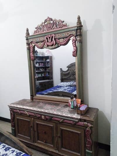 Wooden Dressing Table