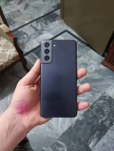 S 21 5g . . . 256 jb water pack