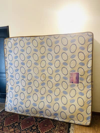 Diamond king size spring mattress