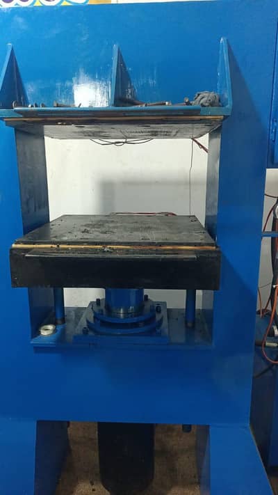 Eva shoes making press machien