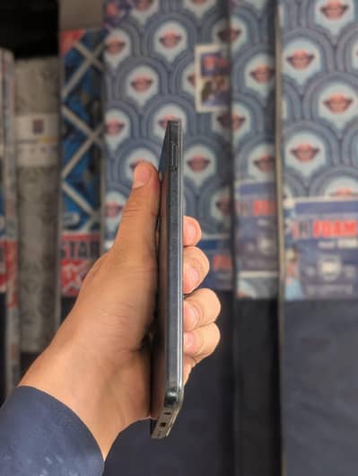 tecno camon19 neo with box 6+4 128 exchange only