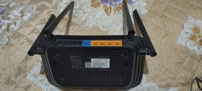 TP-Link 4 antenna router