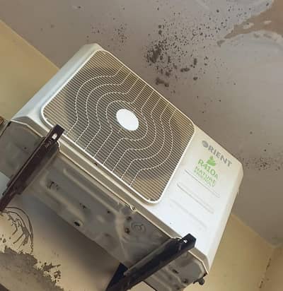 1 ton split AC non invetor