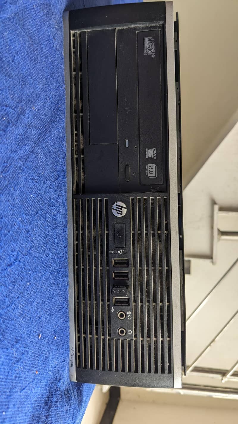 HP desktop computer 0
