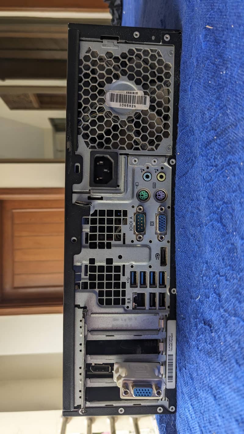 HP desktop computer 1