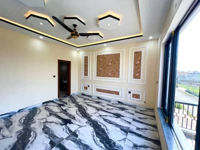 8 MARLA BRAND NEW HOUSE FOR SALE F-17 ISLAMABAD ALL FACILITY AVAILABLE CDA PPROVED SECTOR