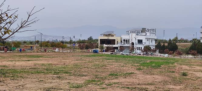 1 Kanal Solid Land Sector M plots for sale in Bahria Enclave