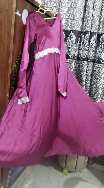 2 peice Maxi with chunri duppata