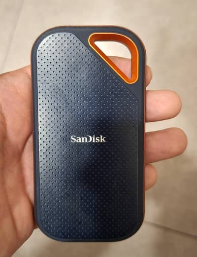 Sandisk SSD 2TB - 1050MB/s