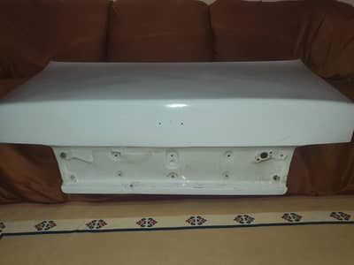 indus corolla trunk /dikki