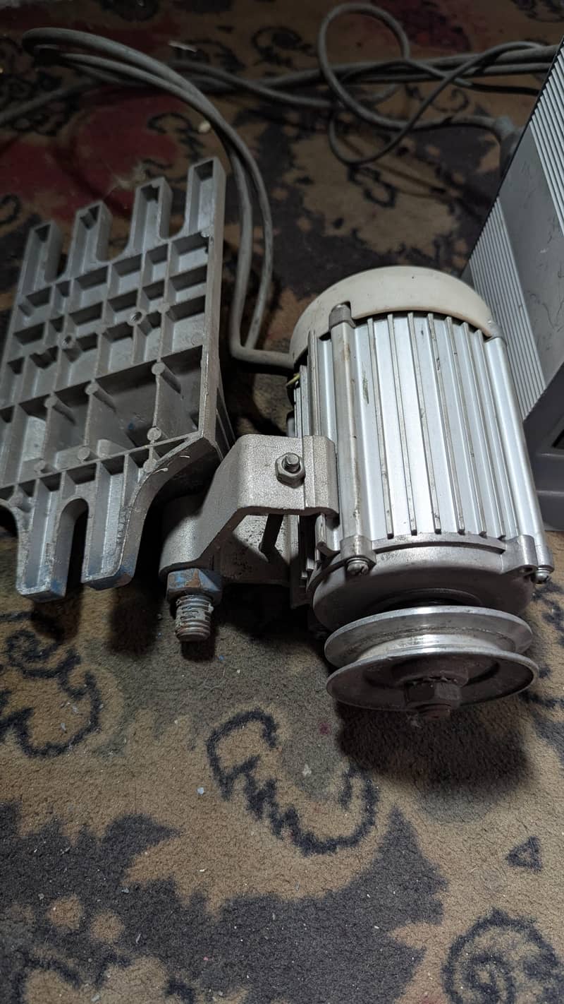 juki. machine motor  with switch and speed variables 2