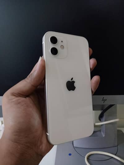 Iphone 12 /256GB factory unlock. condition excellent. whts 03204667681