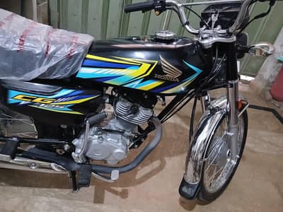 Honda 125cc model 2025/2026 O3O6/49/12/7/82)