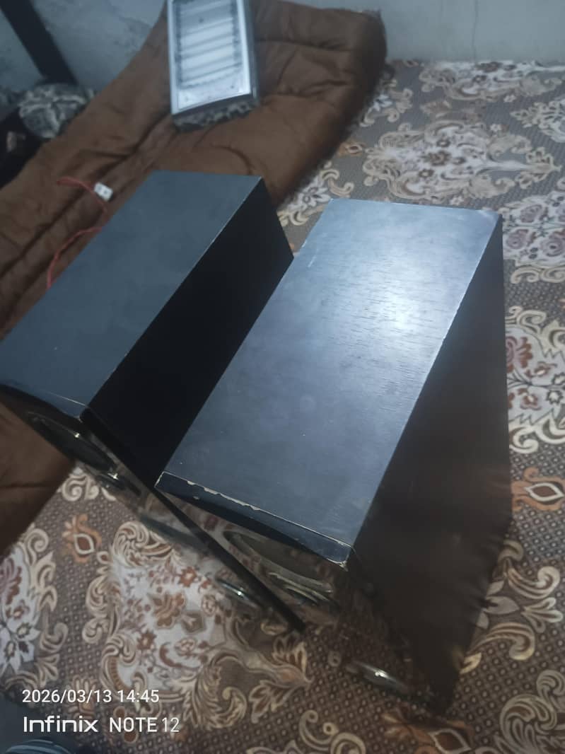 aduionic good condition 10/8 3