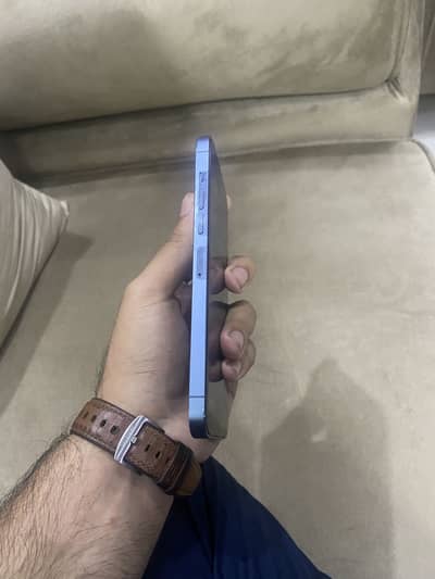I phone 13 pro max 512gb pta approved