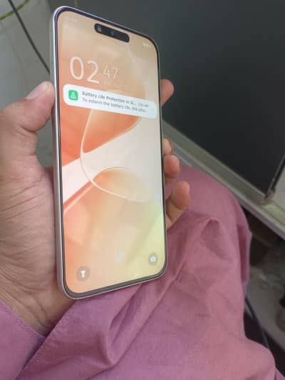 Infinix hot60pro 8/128 . . . 8ya9 month warranty