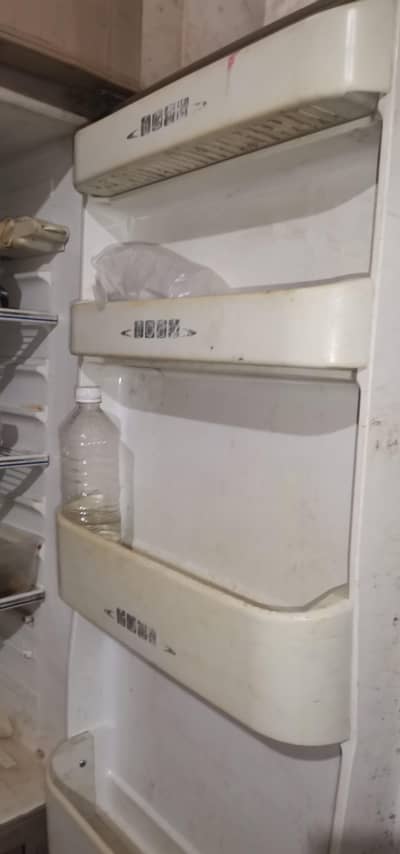 Dawlance mediam size fir sale