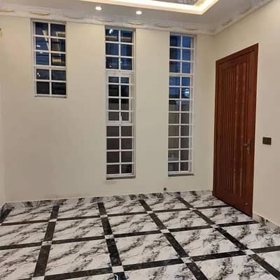 5 Marla Upper Portion Available For Rent In Park View City Lahore