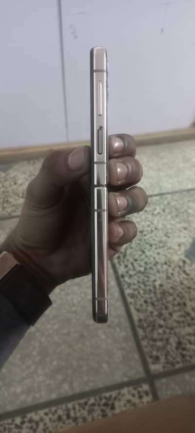 Samsung galaxy z flip 4 official pta approved with box