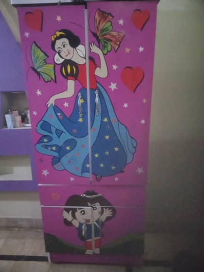 Wardrobe For sale 03110028930