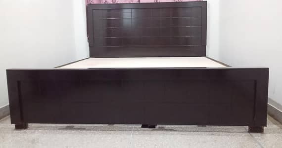 BED DOUBLE BED