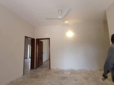 1 Kanal Separate Gate Upper Portion Is Available For Rent In Dha Phase 3 Near McDonalds Y Block