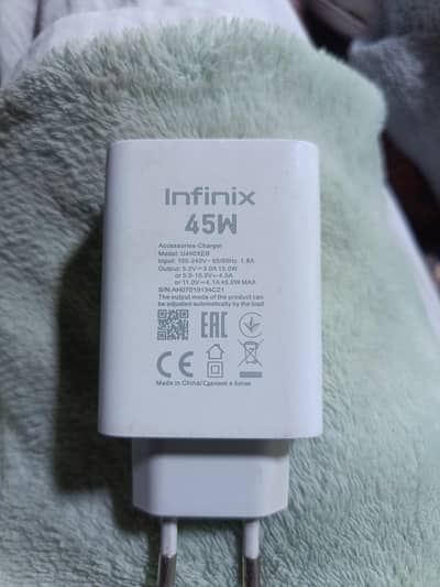 Infinix 45 wat original charger 03129572280