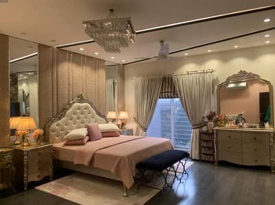 Luxurious 1 Kanal Fully Furnished & Fully Basement House For Sale in DHA Phase 3