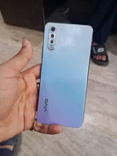 vivo s1