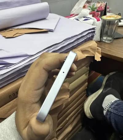 samsung a06 10/9.5 condition 4 mnth ki warrenty available hy