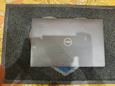 Dell Latitude 7400