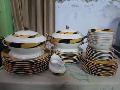 8 oerson dinner set brand new
