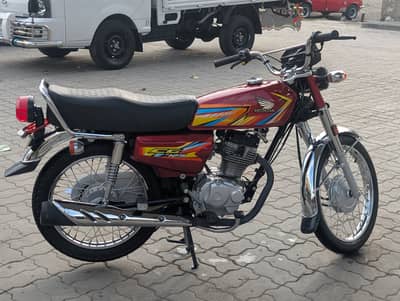 Honda CG 125 2025