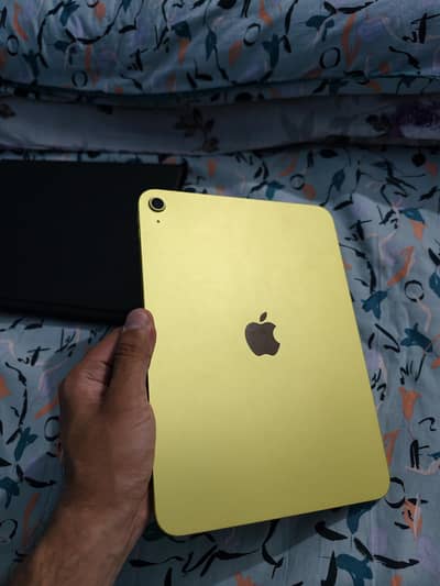 iPad A16 128 GB Yellow with Keyboard+mouse+pencil case