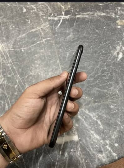 I phone se 2020 water pack hy