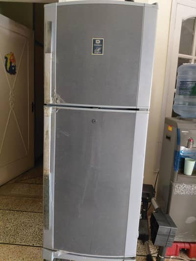 Dawlance large size fridge