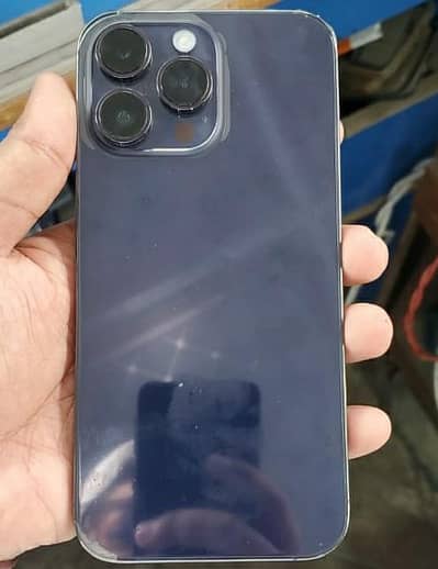 iPhone 14pro max 10/10  Bypass