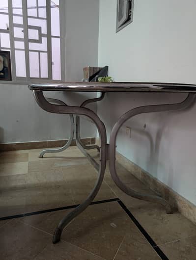 dining tables   6000