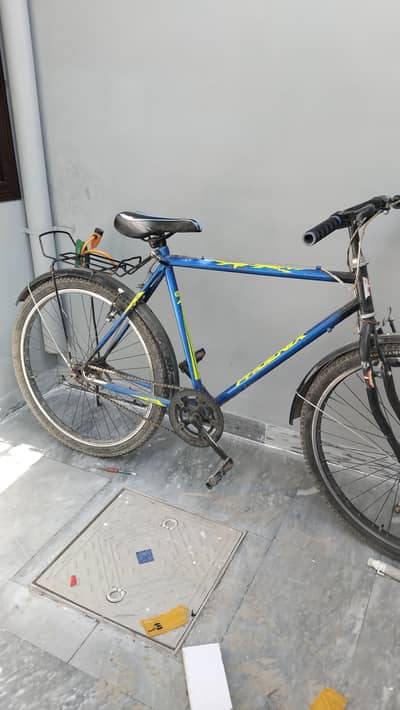 8۔9month used. like new. 12hzar finally